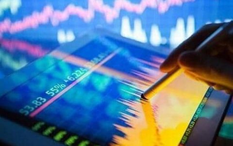 《探寻最早的原油机传奇》